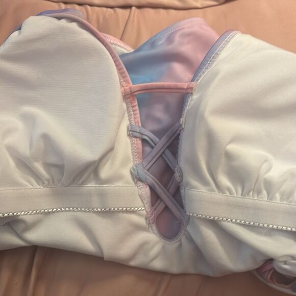 Women Tiedye Ombré One Piece Swimsuit - Picture 3 of 3